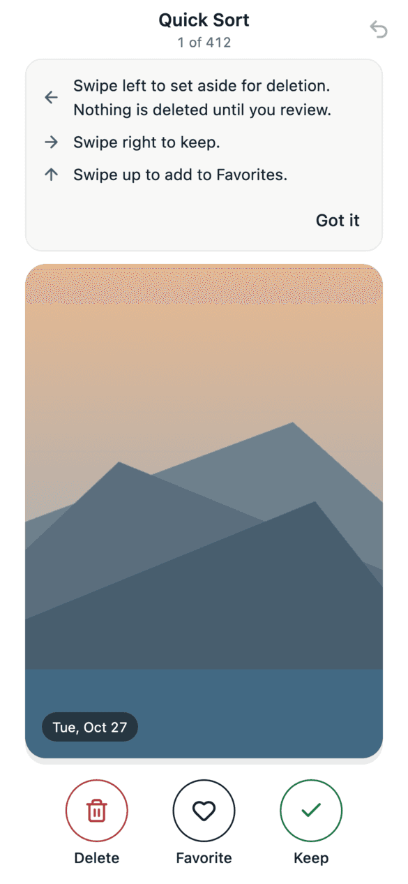 Quick Sort screen with one large photo and Delete, Favorite and Keep buttons